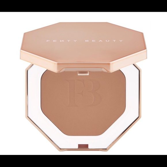 Fenty Beauty Other - Fenty Sun Stalk'r Instant Warmth Bronzer